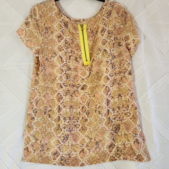 Anthropologie fynn & rose Pink Snakeskin Print Small Silk Top - Picture 3 of 5